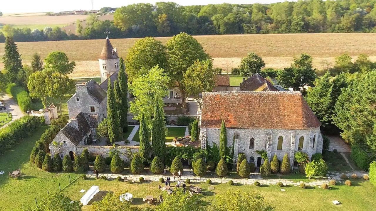Вилла Le Prieure De Vernelle Gregy-sur-Yerres Экстерьер фото